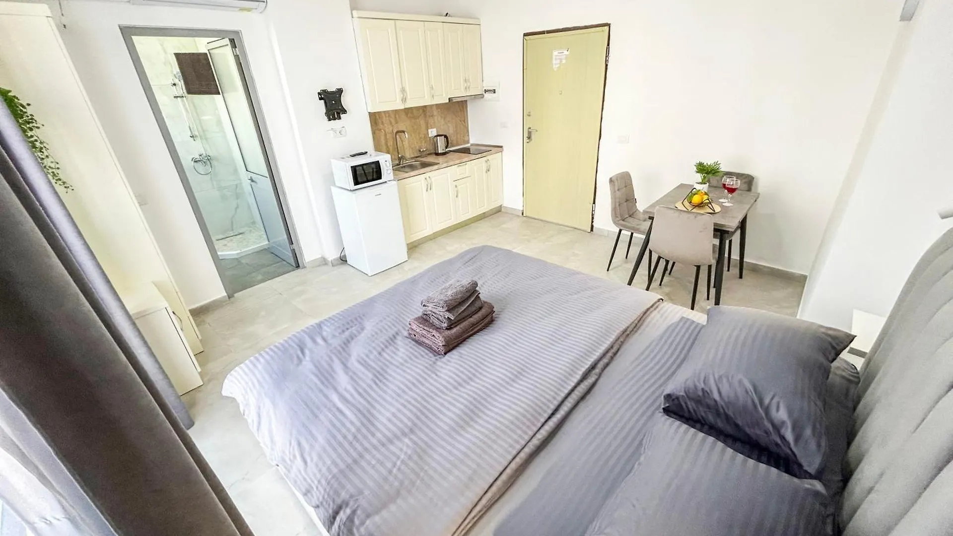 Garsoniere 1080 Apartment Durres