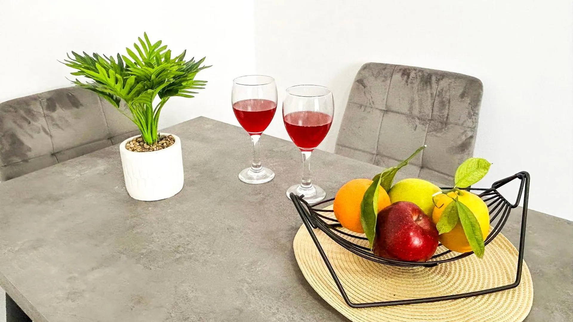Garsoniere 1080 Apartment Durres